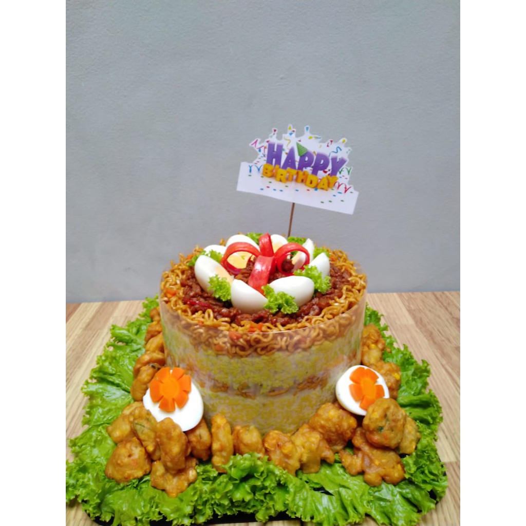

Nasi Kuning Cake Lauk Telur