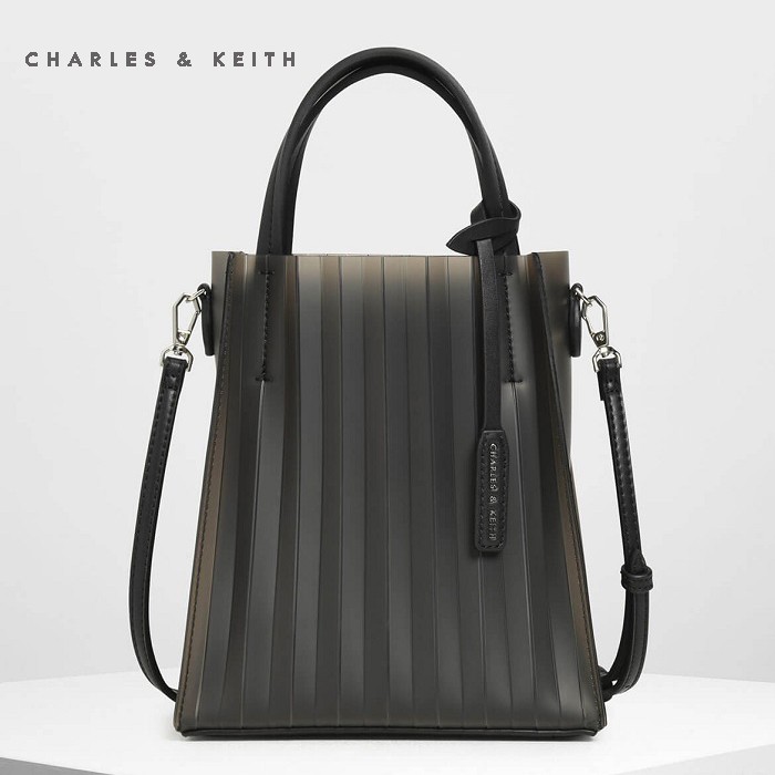 TAS SELEMPANG WANITA CHARLES & KEITH TOTE BAG CNK-6157 BLACK ORIGINAL IMPORT BATAM TERMURAH