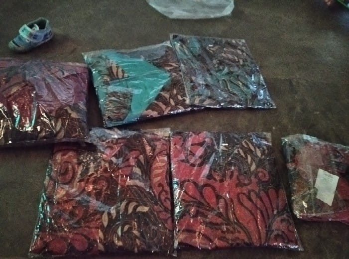 Bisa Pisah Batik Couple Keluarga Sania Ruffle Ori Ndoro Jowi Termurah