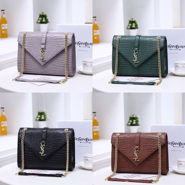 YSL Yves Saint Laurent Envelope croco ( 9056-1# )
*Gold Hardware*