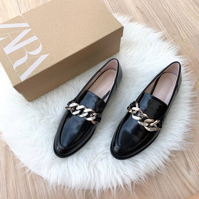 Sepatu Zara Black Flat Shoes 160