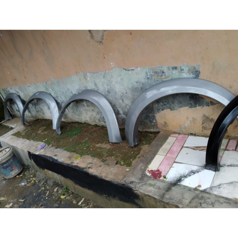 Over Fender Triton model glossy 2016-2019