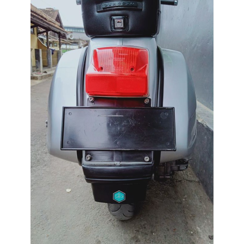 Bemper belakang buntut cepet air vespa ps px pxe logo chung