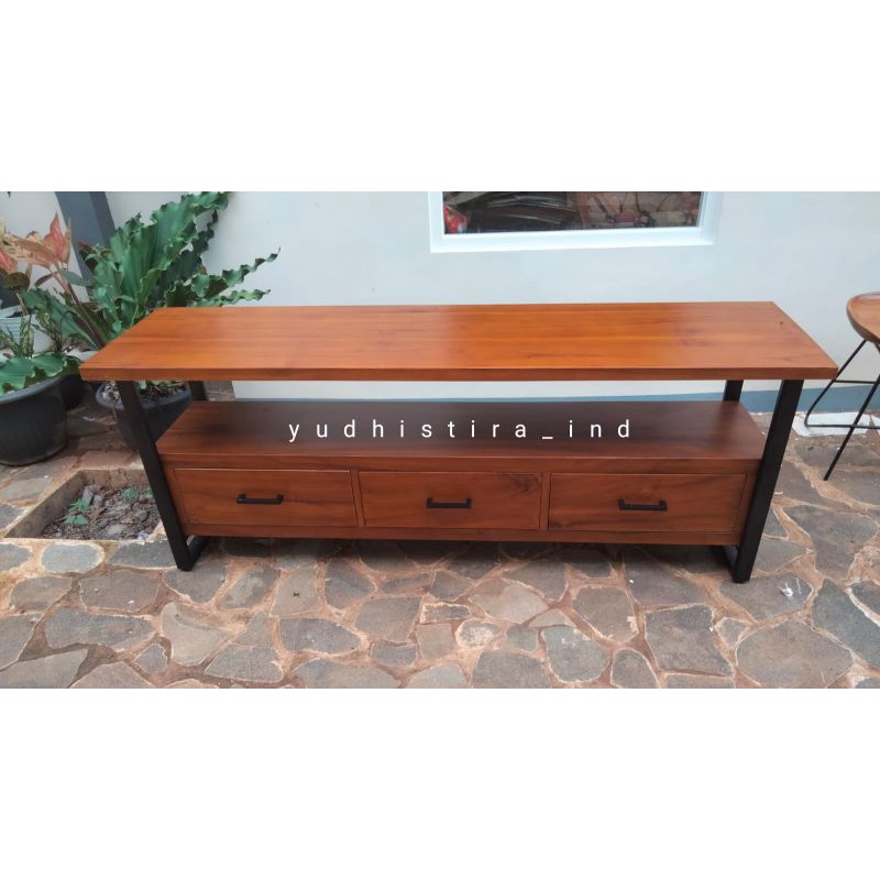 Buffet TV  Industrial