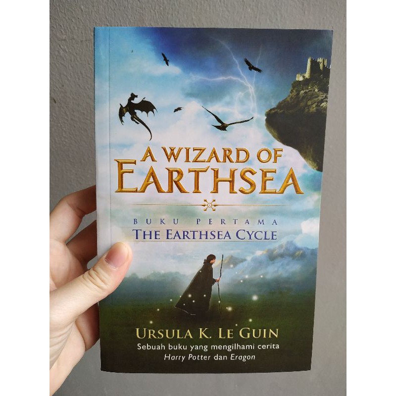 The Earthsea Cycle: A Wizard of Earthsea (buku ke 1)