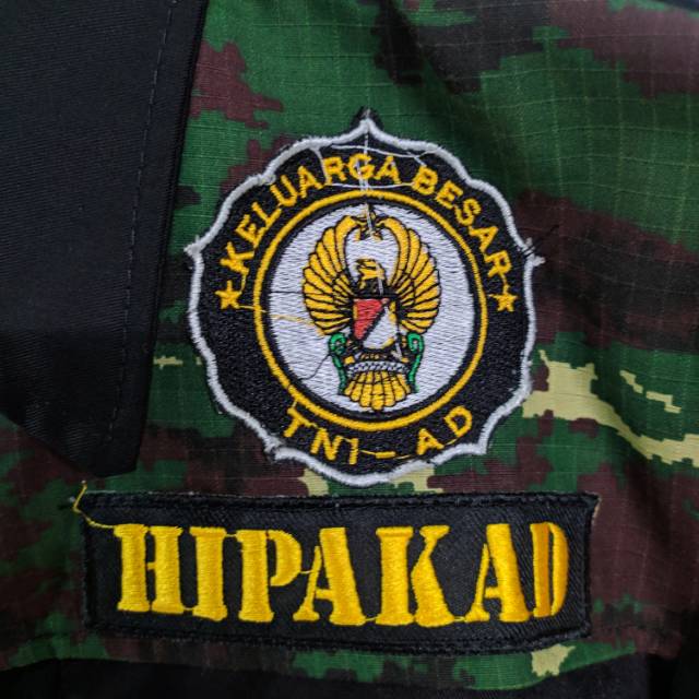 KEMEJA HIPAKAD