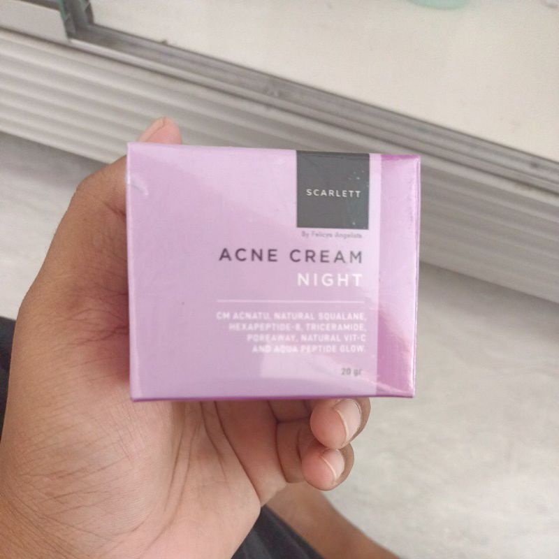 SCARLETT WHITENING CREAM DAY & NIGHT ACNE AND BRIGHTLY/ KRIM SCARLET SIANG DAN MALAM 20GR