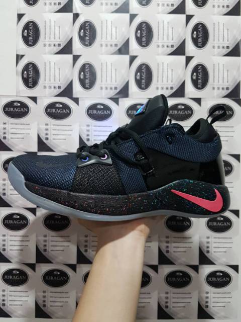 Nike PG 2 x PlayStation