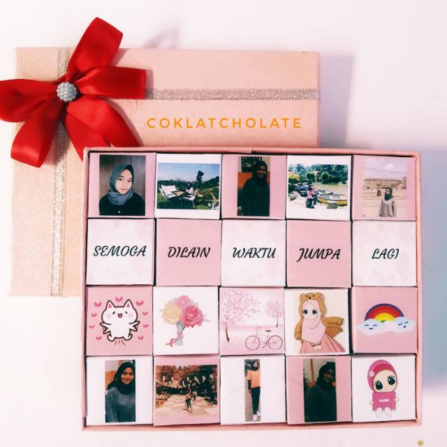 

COKLAT BOX COSTUM POTO DAN UCAPAN