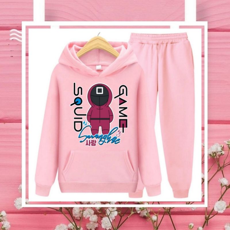 Setelan Sweater Hoodie Anak Perempuan Lengan panjang dan Celana panjang Terbaru 2022 Stelan Anak Cewek Kekinian Murah Korea Style Size S 4 5 6 Tahun M 7 8 9 Tahun XL 10 11 12 Tahun Squid Game Robot