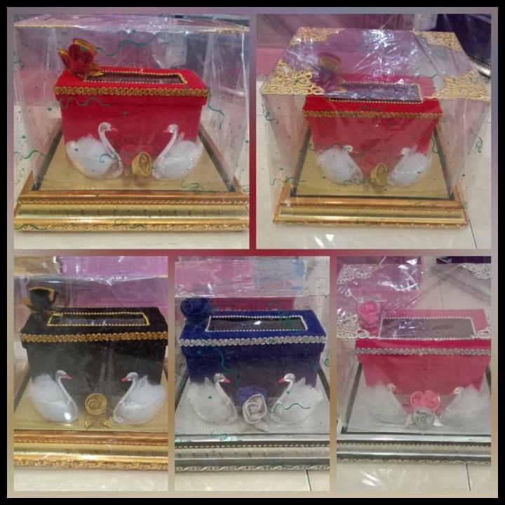 Kotak Uang Mahar Dan Cincin Pernikahan