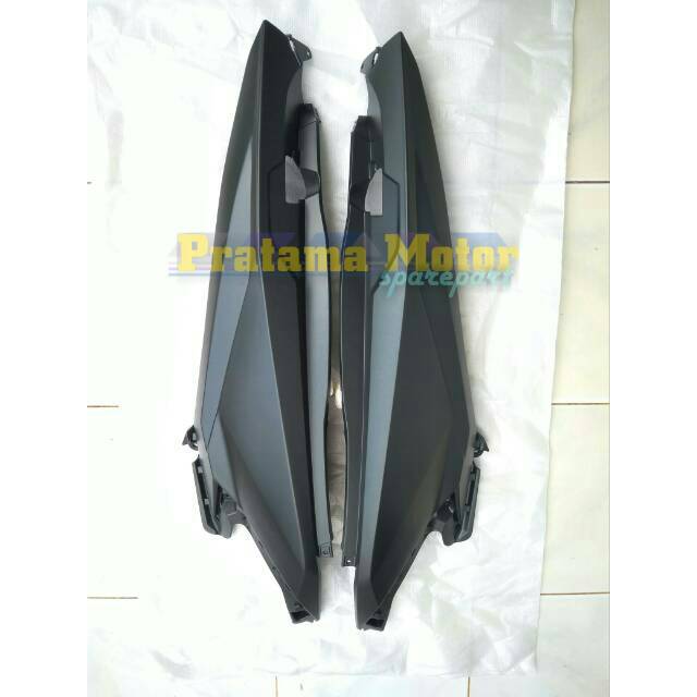 Cover Body Honda Vario 150 Old 2017 2018 Hitam Dof