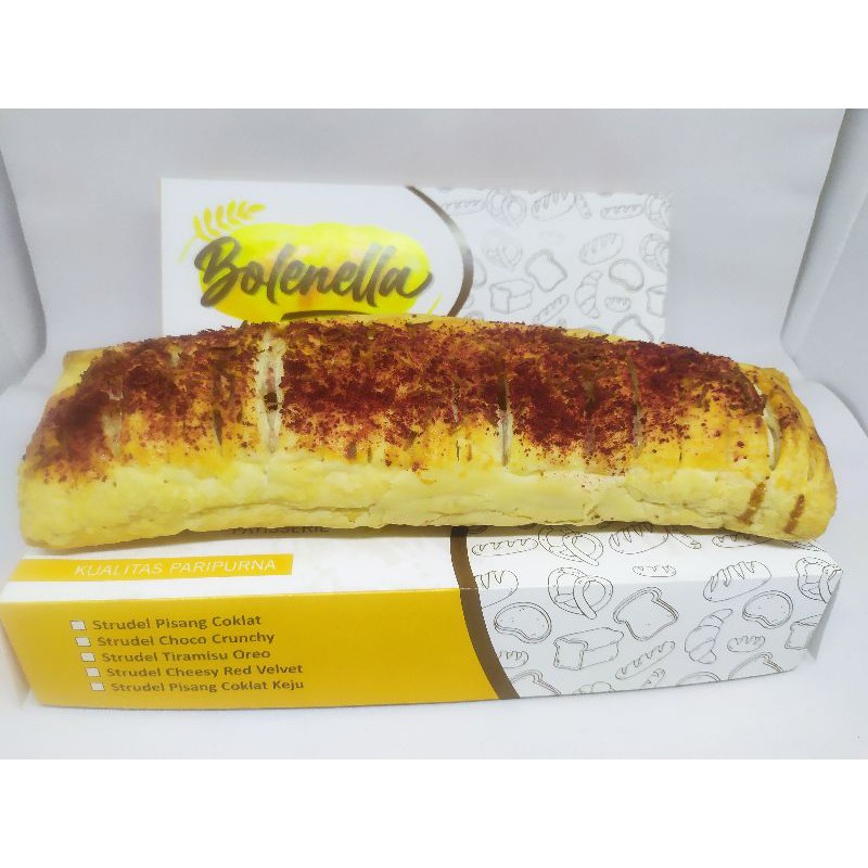 

Strudel cheesy redvelvet - pastry dengan keju lumer dan meleleh