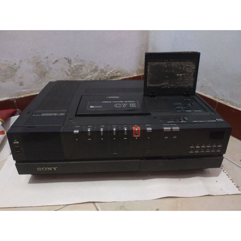 Sony Betamax pal Sl-C7E