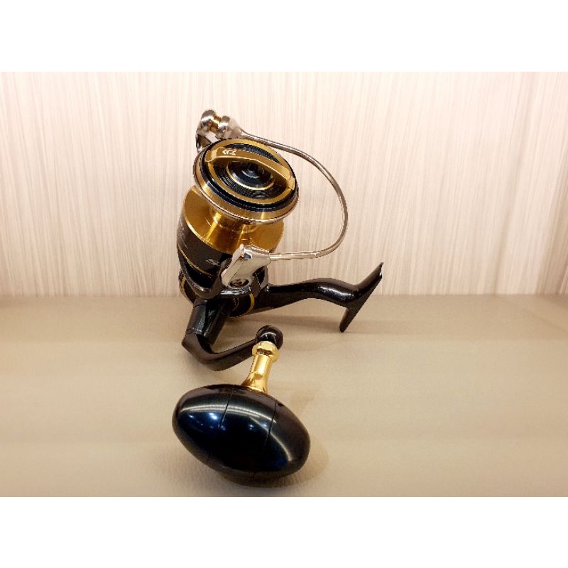 Reel Daiwa Saltiga 8000H