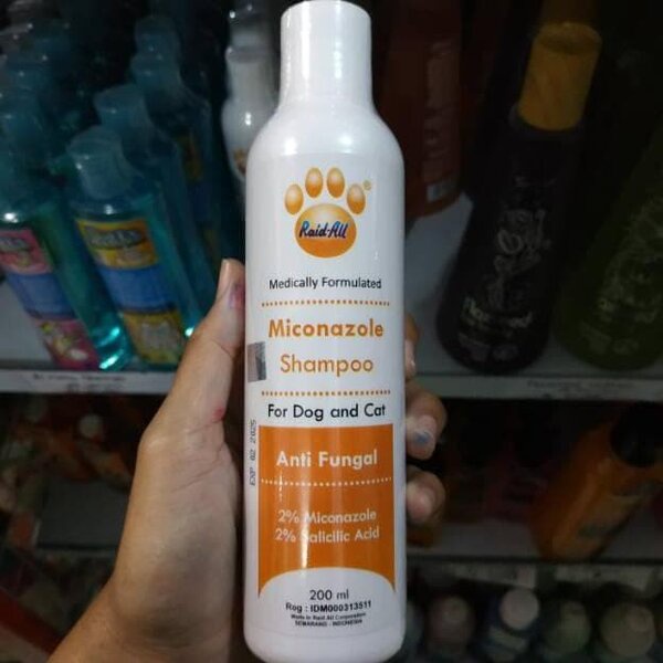 Miconazole Shampoo Shampo Sampo Anti Jamur Kutu Kucing Anjing Sebazole