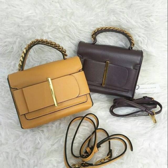 Tas Charles & Keith 2019 Bow Mini Original