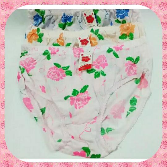 CELANA DALAM YORA MOTIF BUNGA CELANA DALAM WANITA