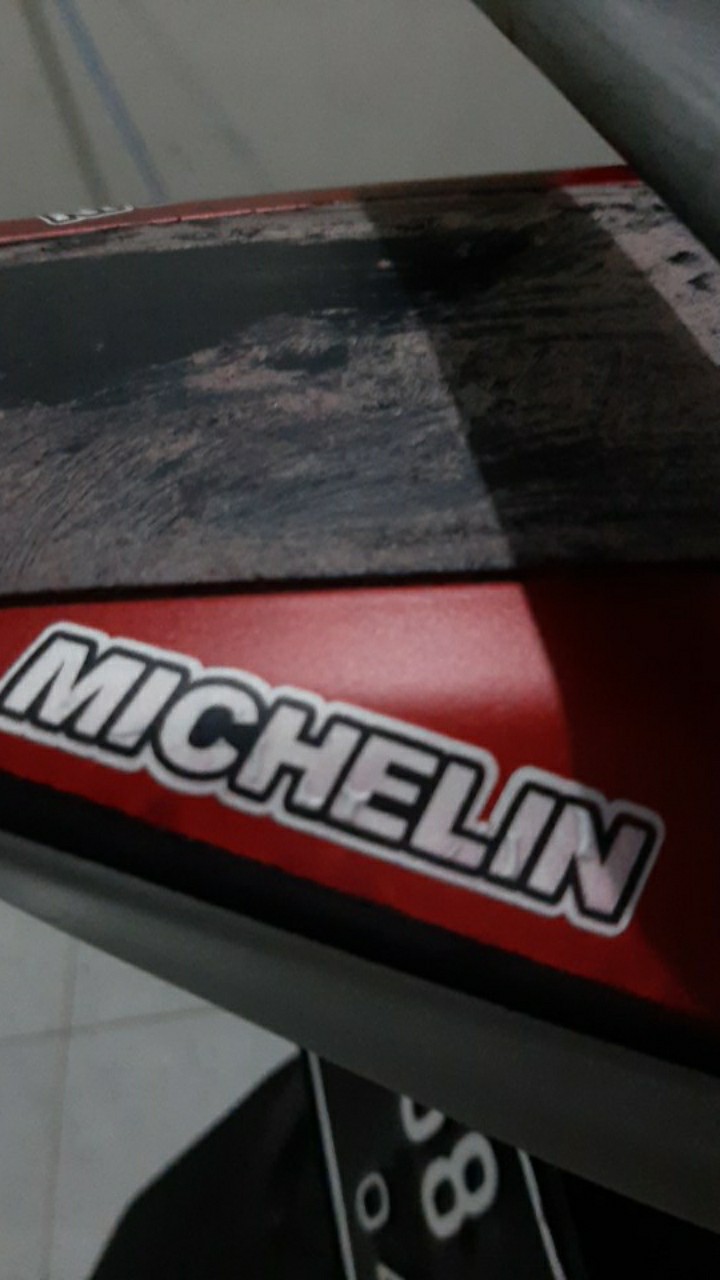 stiker cutting MICHELIN KUALITAS  TER BAIK  TER MURAH  