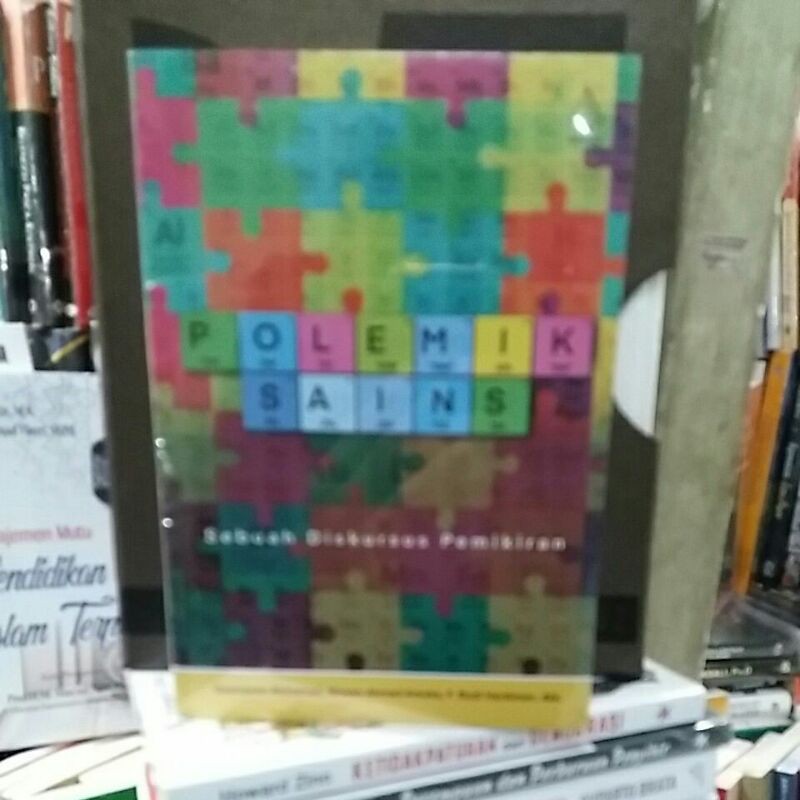 Buku POLEMIK SAINS