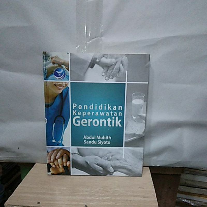 Pendidikan Keperawatan Gerontik