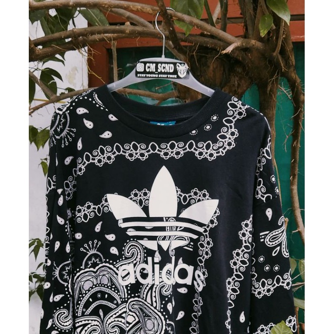 Crewneck Adidas Paisley