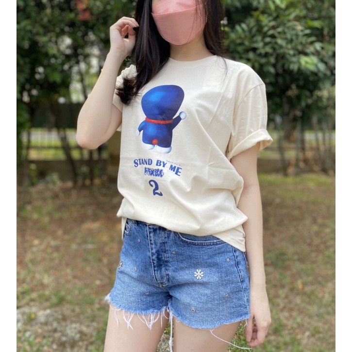 Kaos T-Shirt Uniqlo x Doraemon Cream Bahan Premium Ukuran S M L XL #FDDoraemon001