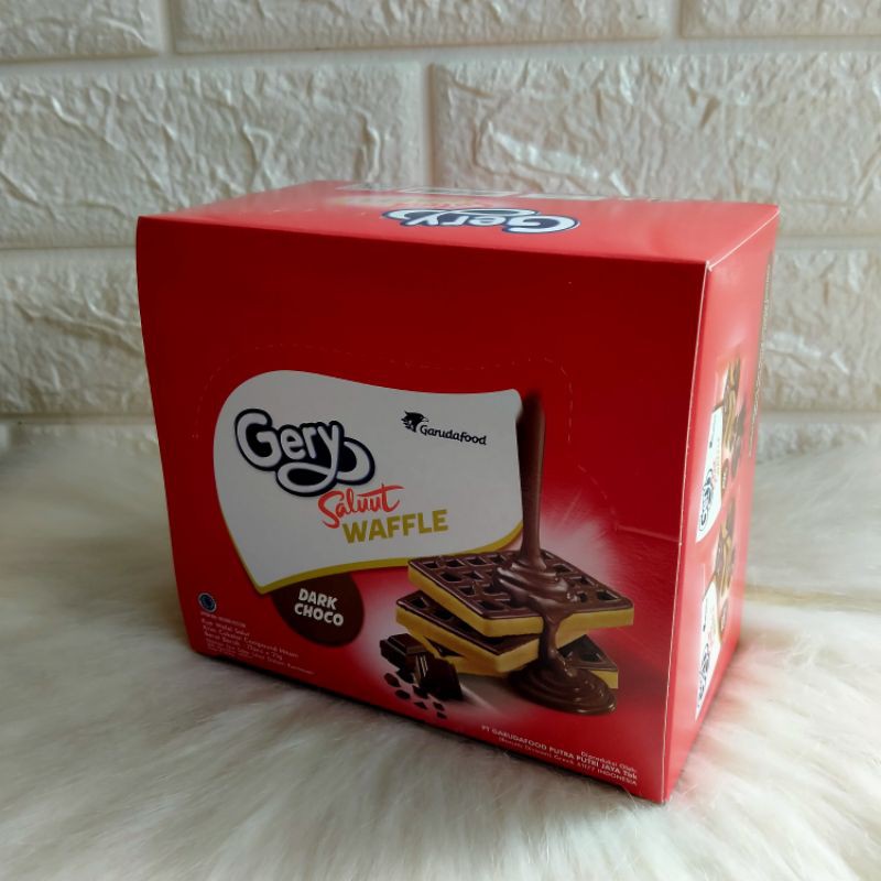 

GERY SALUUT WAFFLE COKLAT - 1 BOX - 21 GRAM × 21 PCS