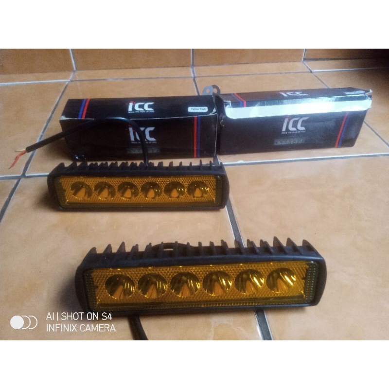 Sepasang LED daymaker 3 mata, eagel aye biru