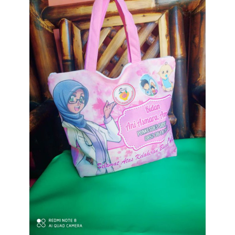 

Tas Souvenir Bidan|Tas partus