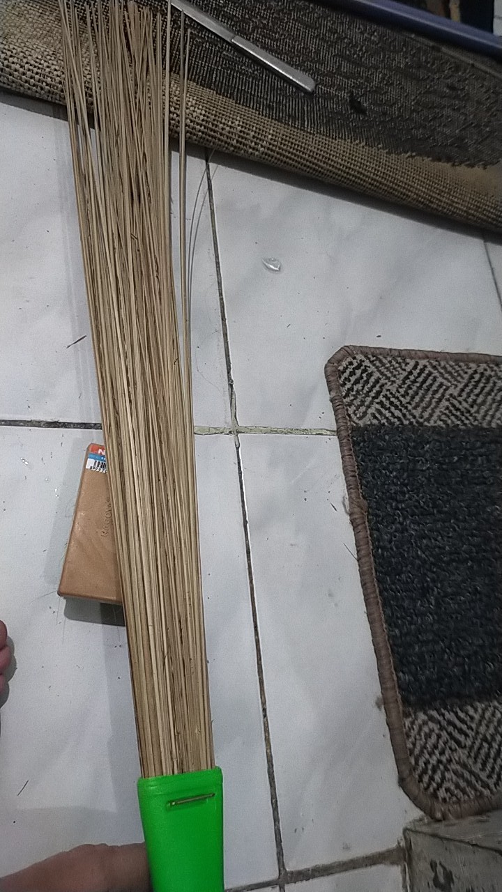 Best Seller Sapu Lidi Kecil