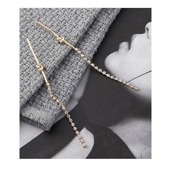 LRC Anting Tusuk Fashion Gold Plated Gold Crystal Fringed S925 Silver Needle Earrings Y62780