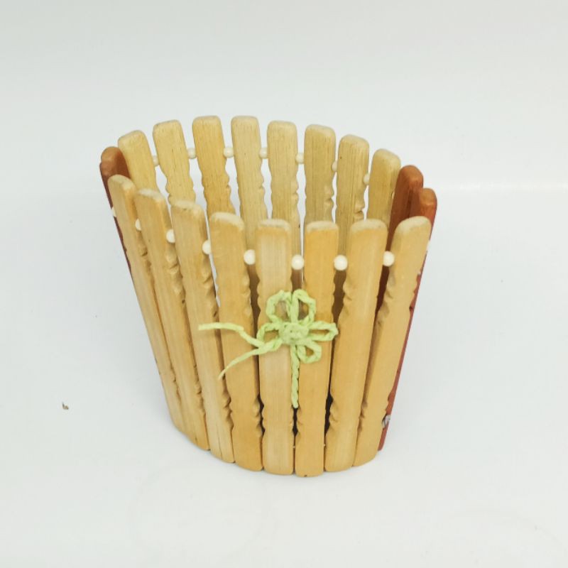 

Tempat Pensil Pagar