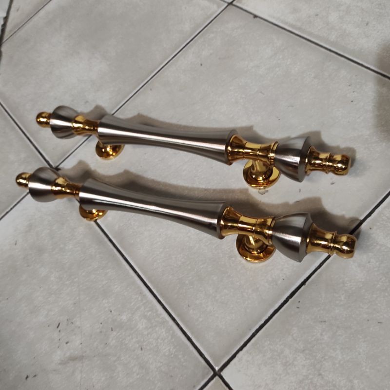 TARIKAN KUNINGAN 35CM HANDLE PINTU RUMAH MINIMALIS