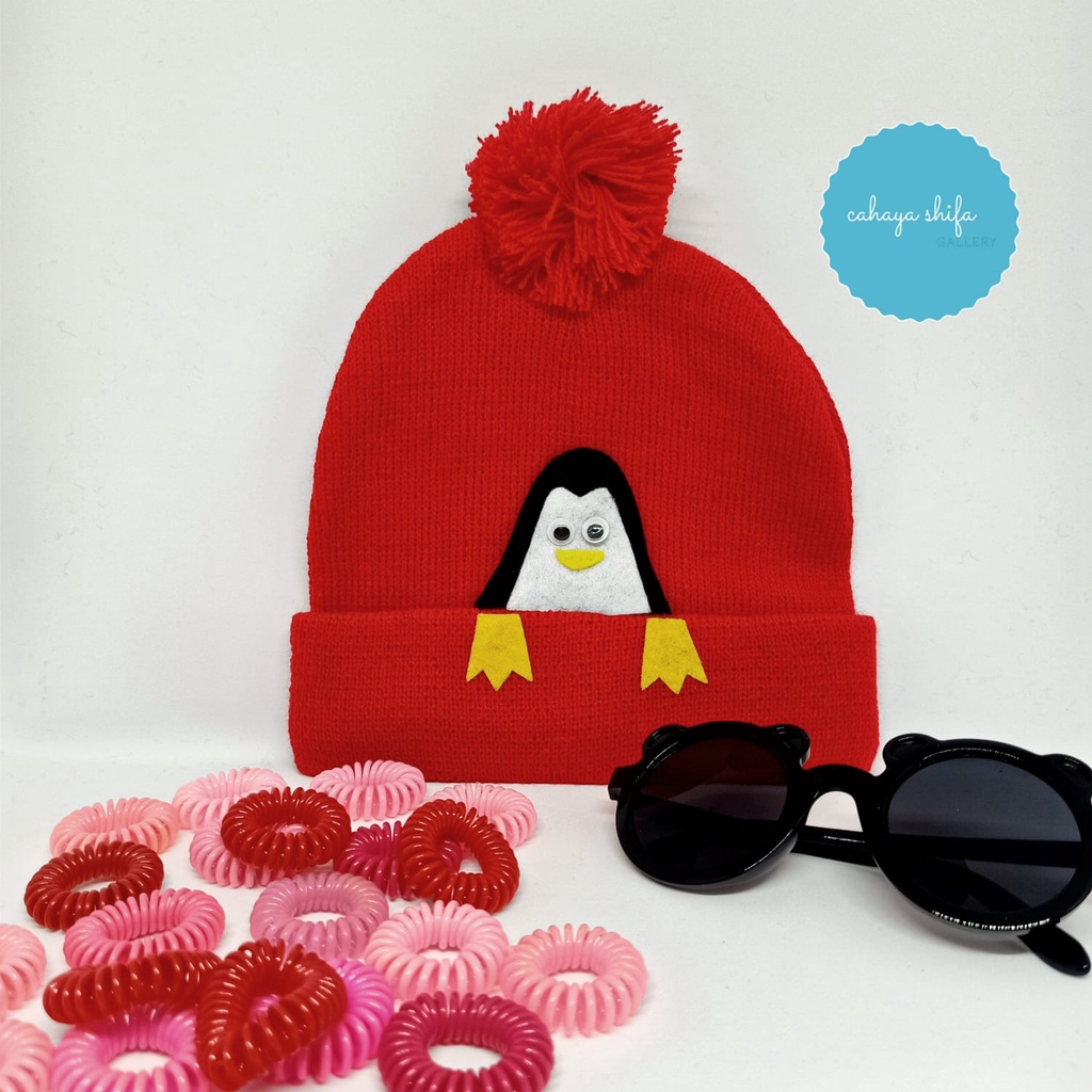 KUPLUK ANAK BAYI MOTIF PENGUIN / KUPLUK TOPI BEANIE HAT MOTIF PENGUIN