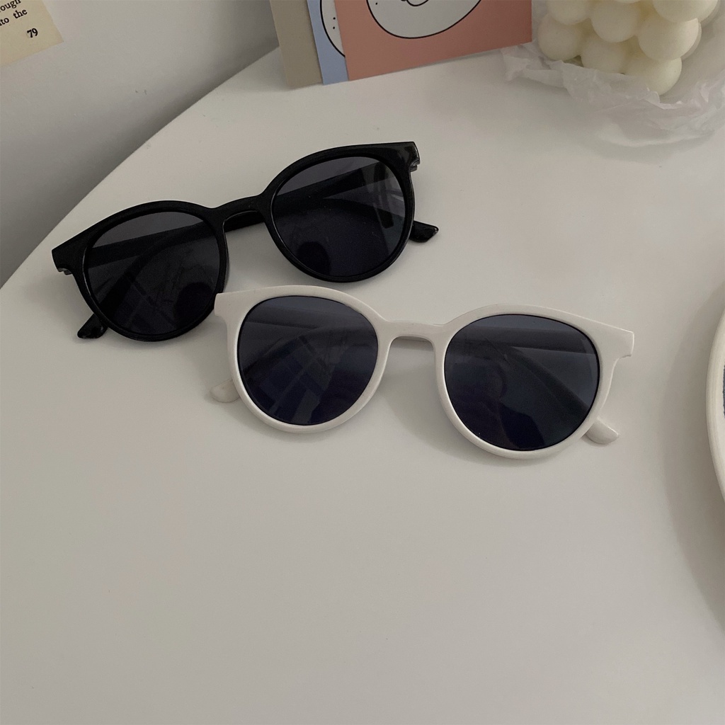 Sunglasses Women's fashion net red same polarized round white sunglasses large frame round face