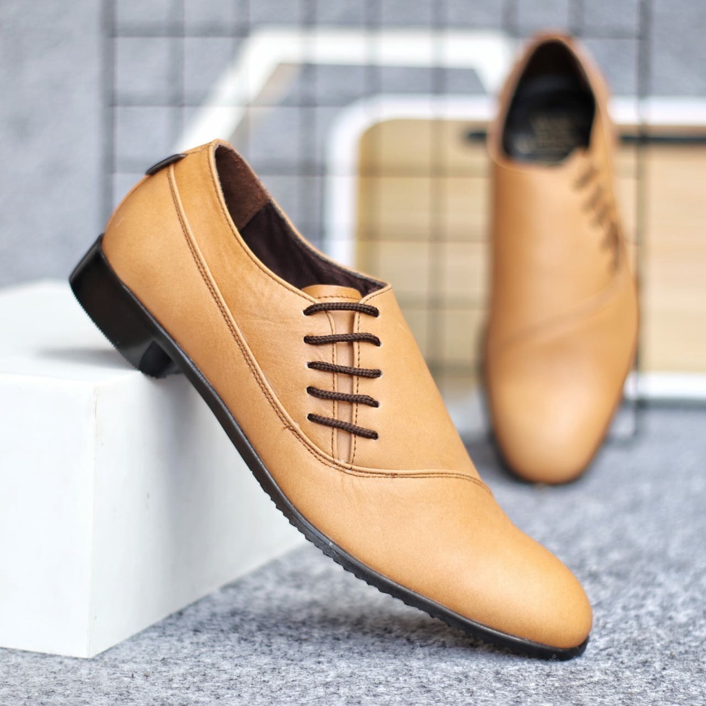 MOLK|Sepatu Formal Pantofel Pria Hitam Kulit Asli Kerja Kantoran Original