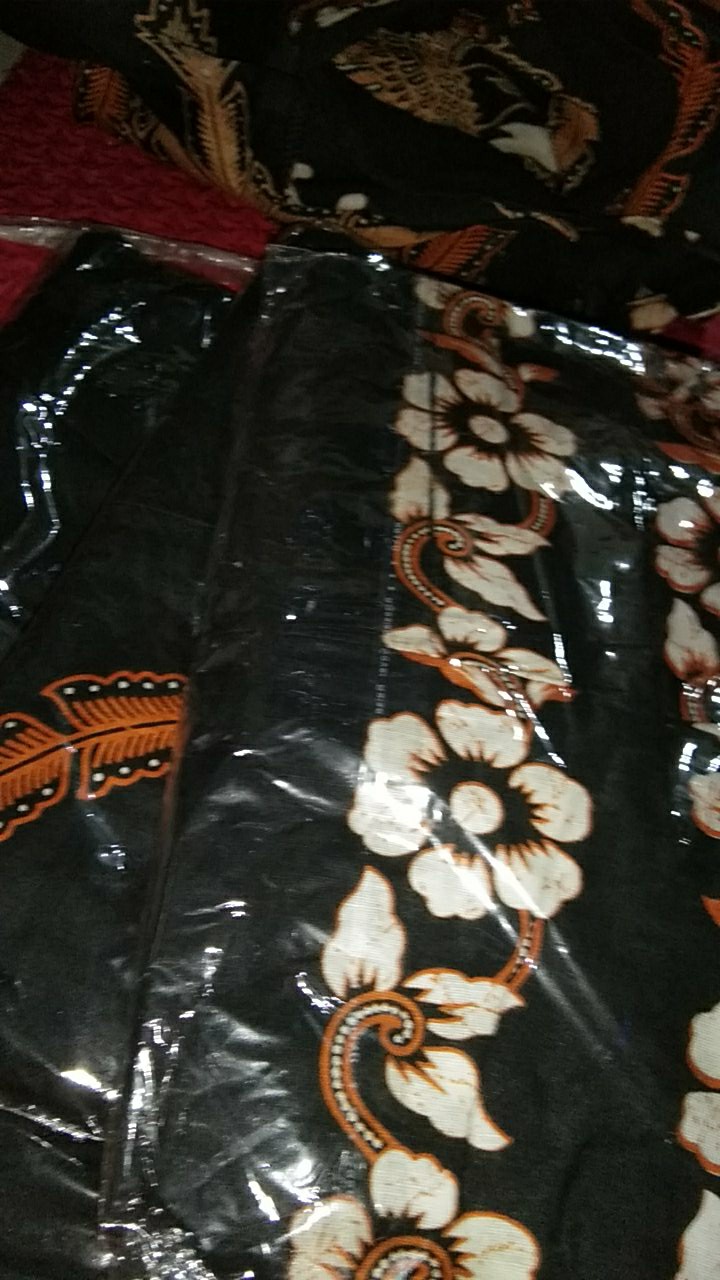 Batik Couple Keluarga Sania Ruffle Ori Ndoro Jowi Dnt Mataram