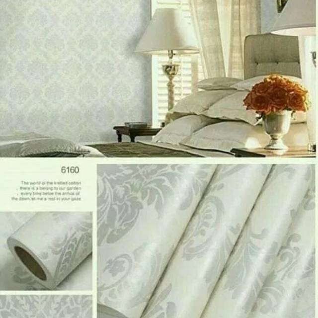 WALLPAPER STICKER DINDING-BATIK SILVER