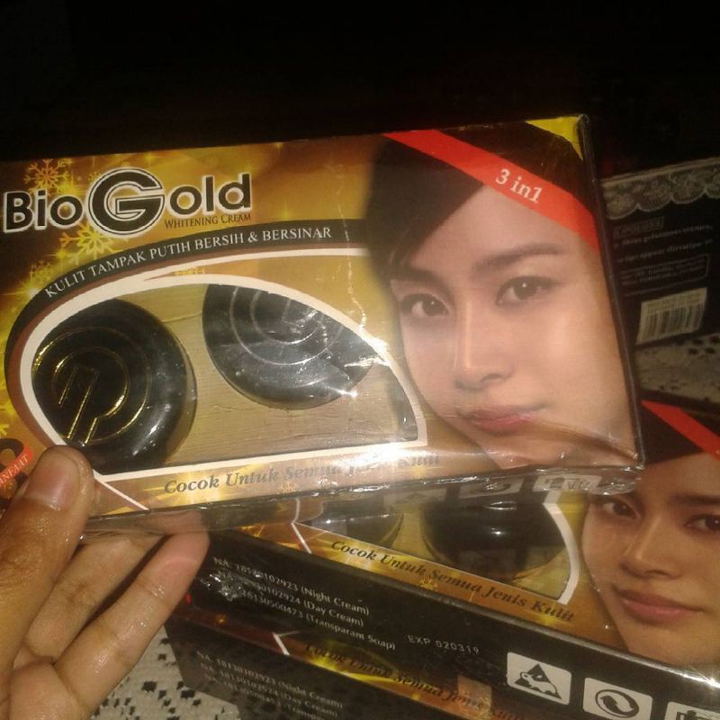 Paket bio gold original / cream pencerah wajah paket 3in1