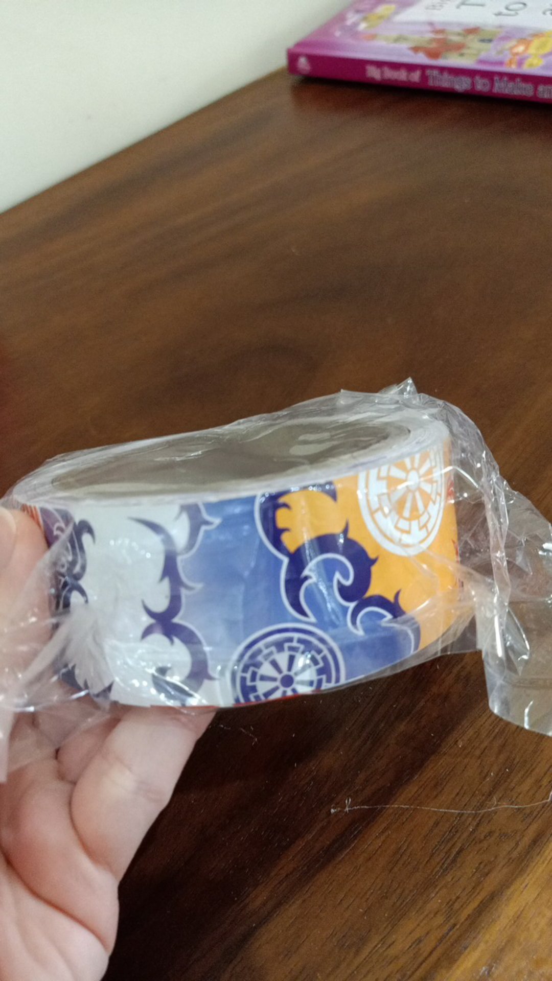 Pita Motif, Edisi Imlek, Hiasan