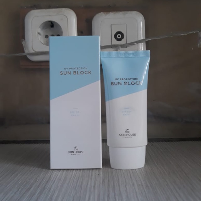 [PRELOVED 98%] The Skin House UV Protection Sun Block