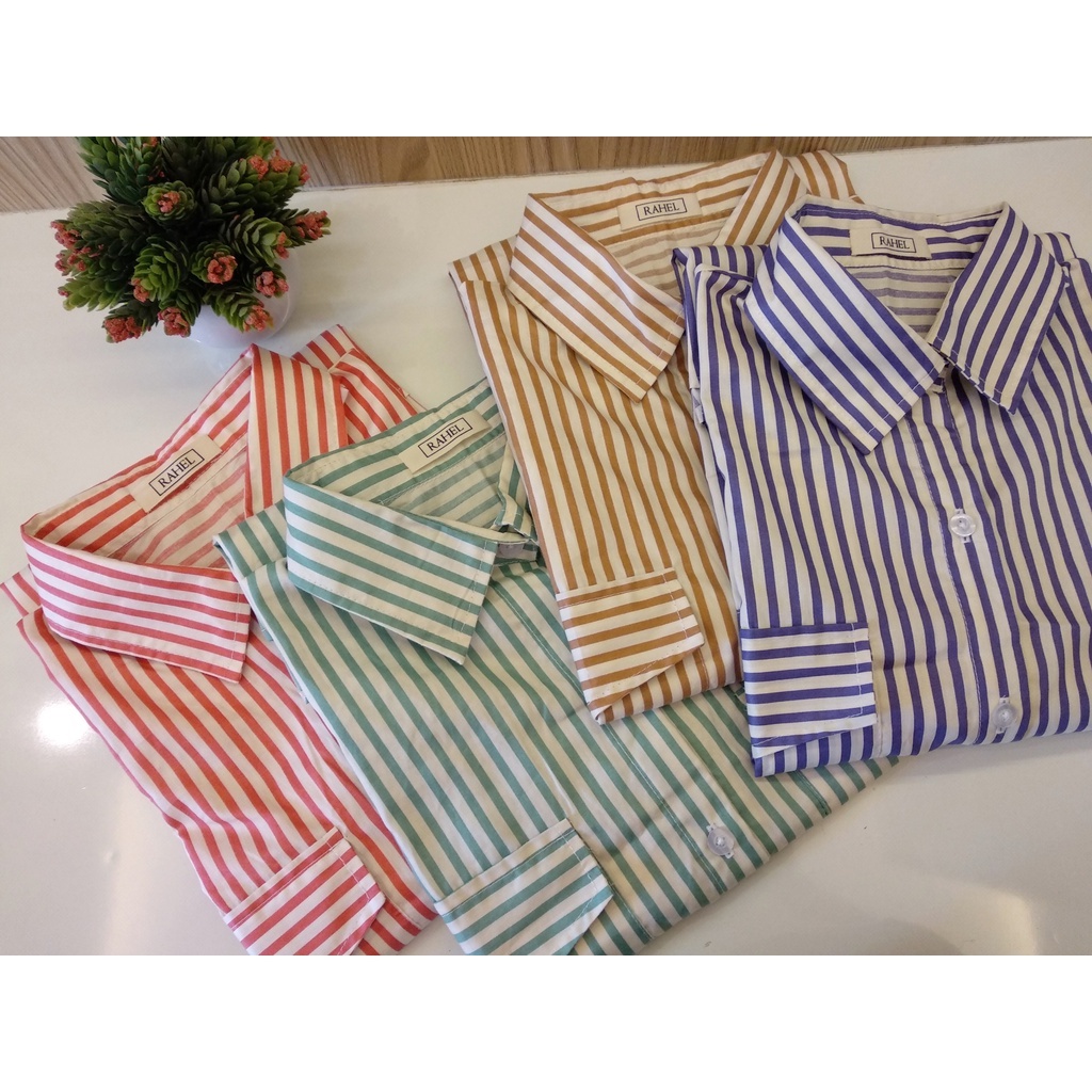 kemeja motif garis wanita