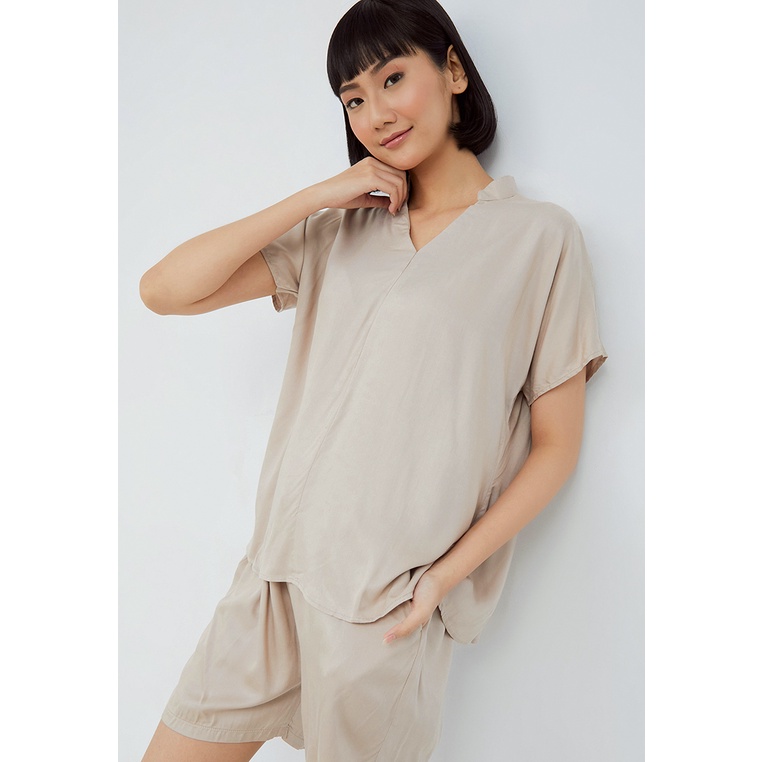 Sundays Attire - BERLIN SET / Setelan Wanita Atasan Berkerah Celana Pendek