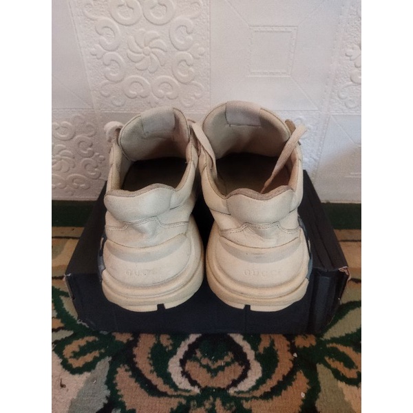 sepatu gucci rhyton second