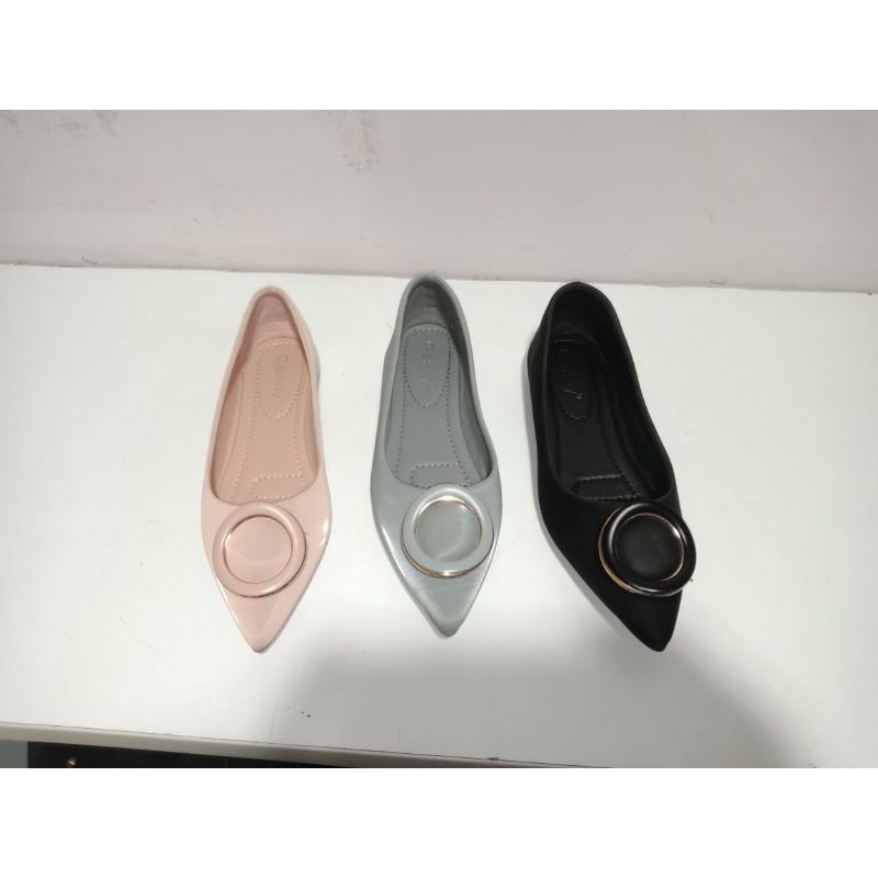 sepatu flat shoes wanita /genny