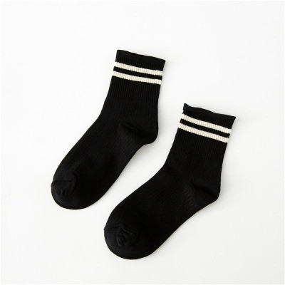 OVERFLOWS.ID Kaos Kaki Mid 2 Garis Import Korea Kaos Kaki Panjang Betis Warna Cewek Cowok-Hitam