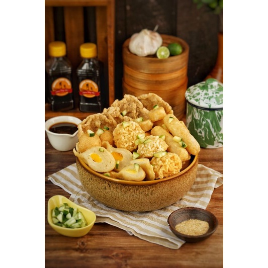 

Pempek Palembang Paket Mix 20pcs pempek kecil + 3 kapal selam besar