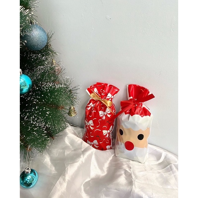 CHRISTMAS HAMPERS (scrunchie)