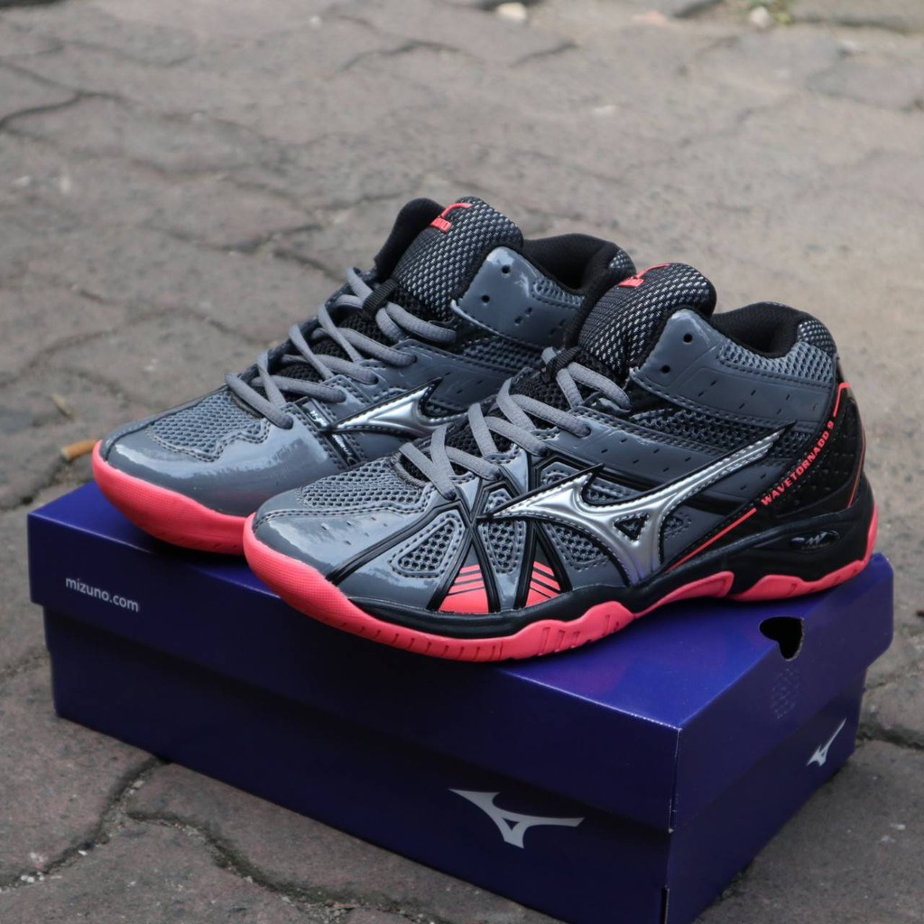 cheap mizuno wave tornado 9